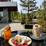 Centrum Hill Business & Ośrodek wypoczynkowy 3*