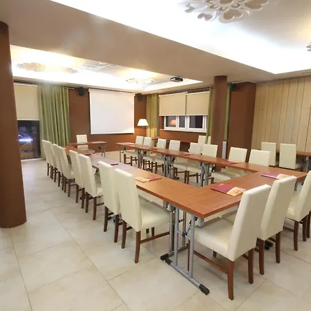 Resort Centrum Hill Business &