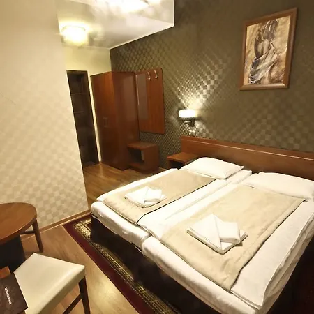 Centrum Hill Business &