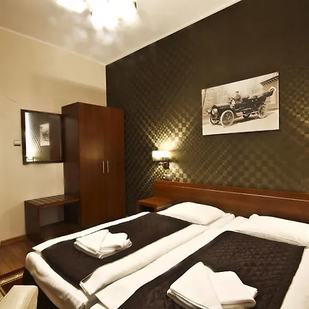 Centrum Hill Business & 3* 维斯拉