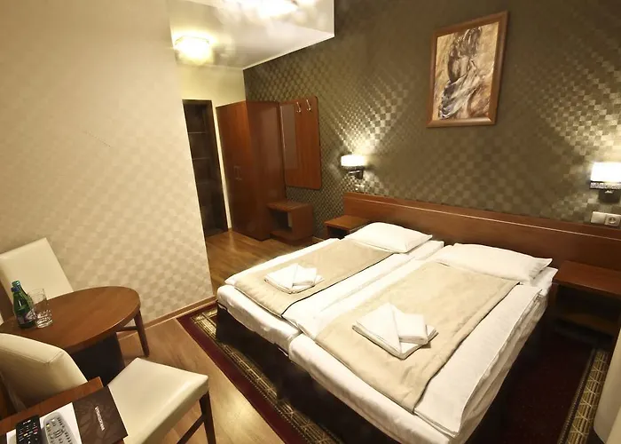 Centrum Hill Business &